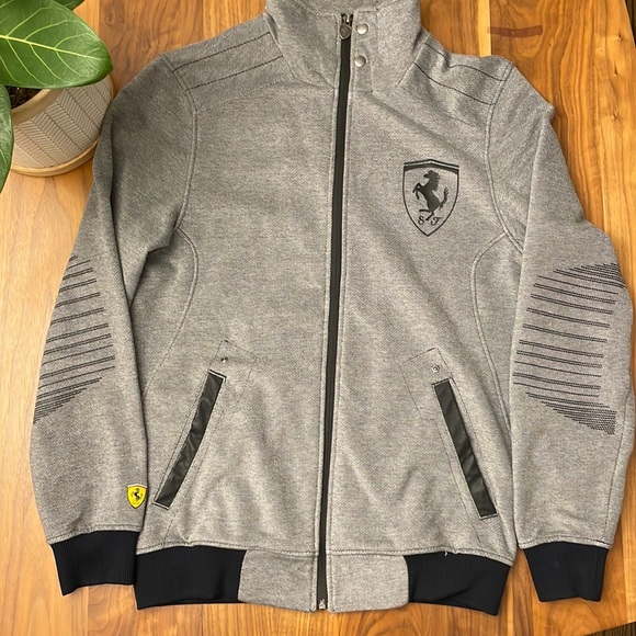 Puma Ferrari Jacket - Picture 1 of 5